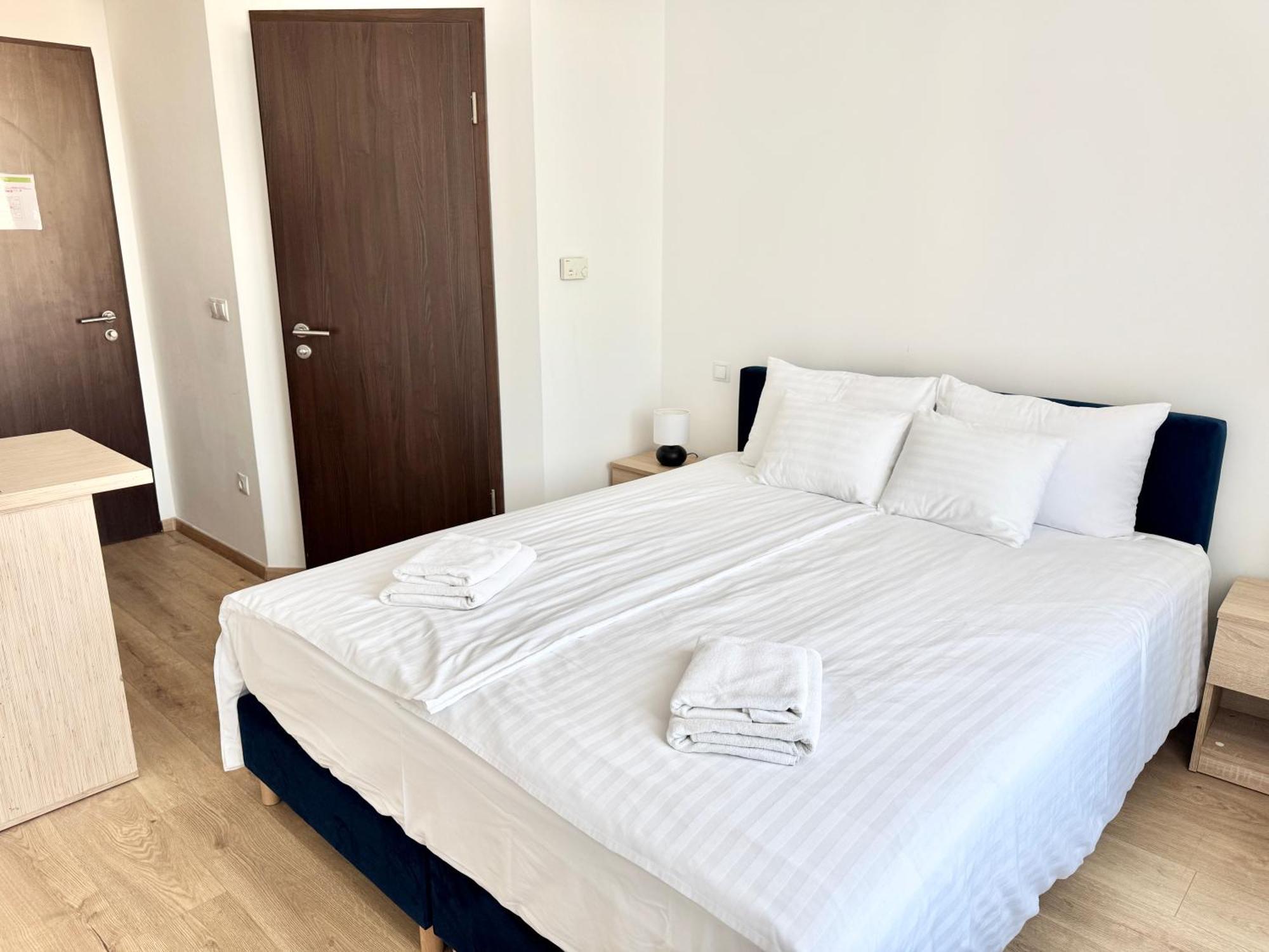 Rooftop With Underground Parking Hotel Budapeszt