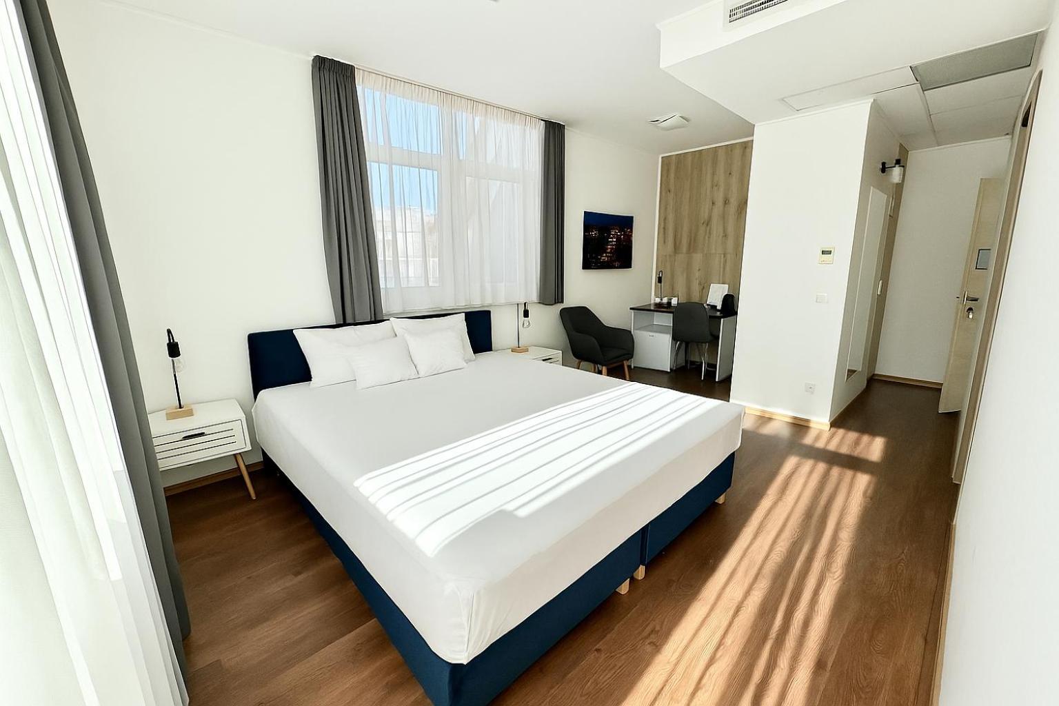 Rooftop With Underground Parking Hotel Budapest